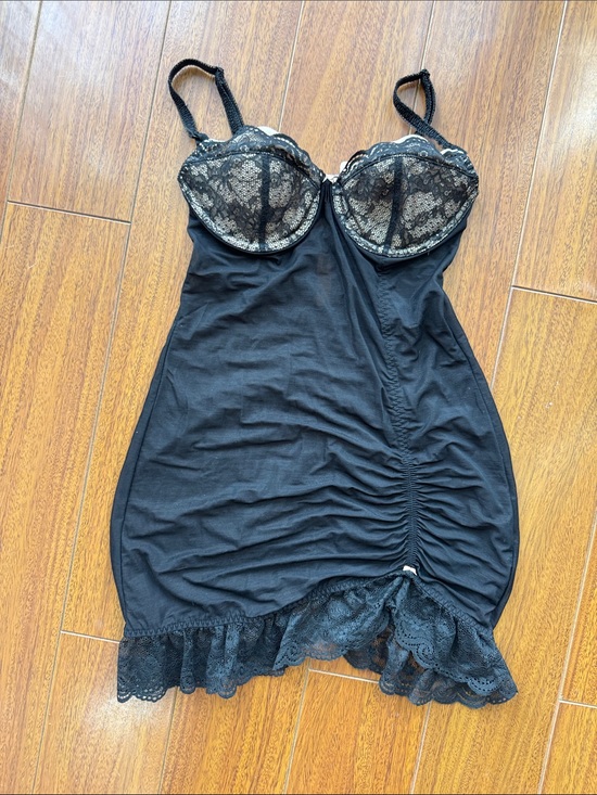 Victoria's Secret Other - Victorias Secret Y2K Vintage Classic Black Lace Chemise - Women's Intimates